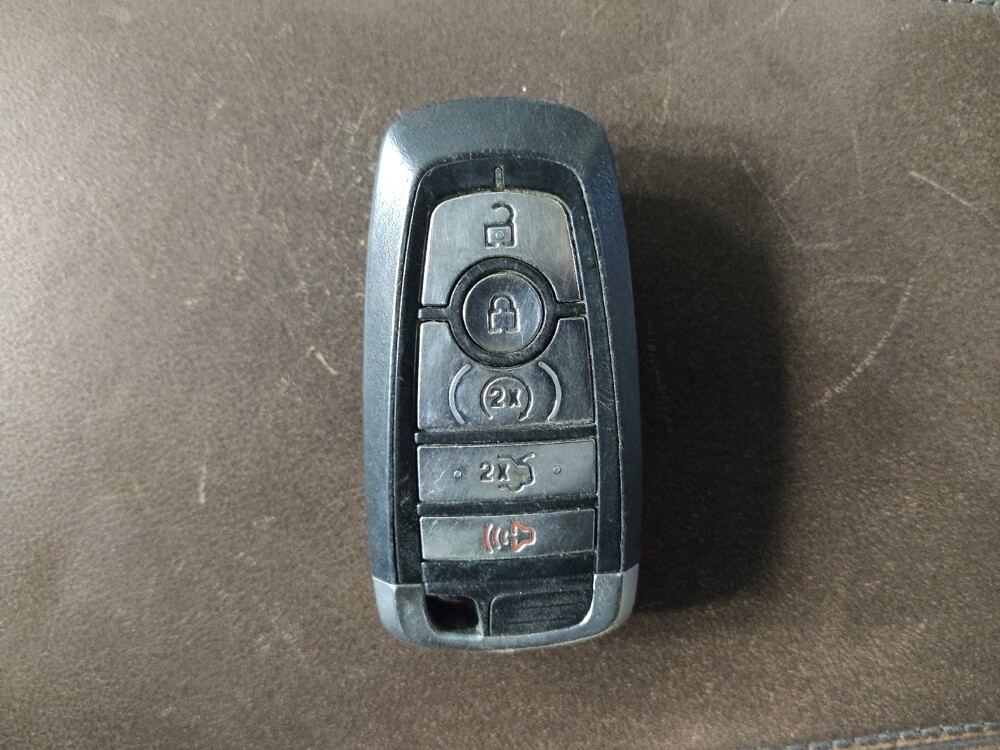 2017 Ford Fusion in Greensboro, NC 27407 - 18061384 32