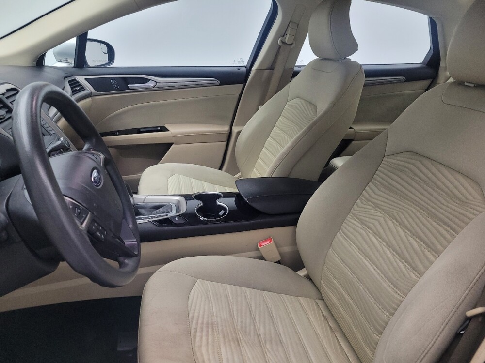 2016 Ford Fusion in Madison, TN 37115 - 18061406 17