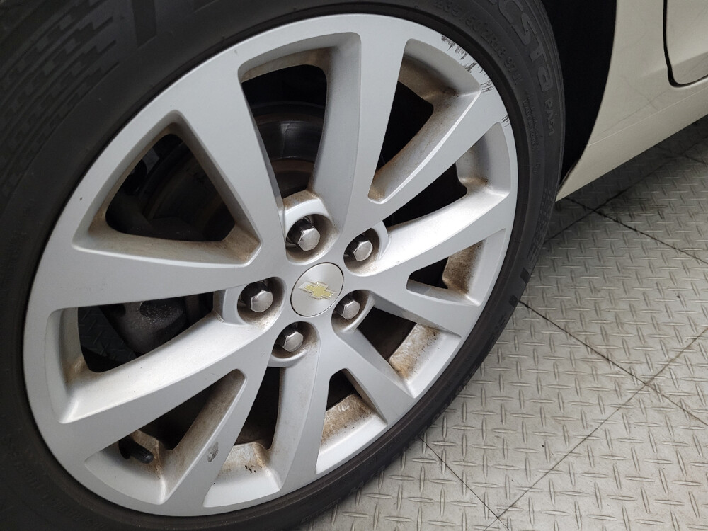 2015 Chevrolet Malibu in Pittsburgh, PA 15237 - 18061416 31