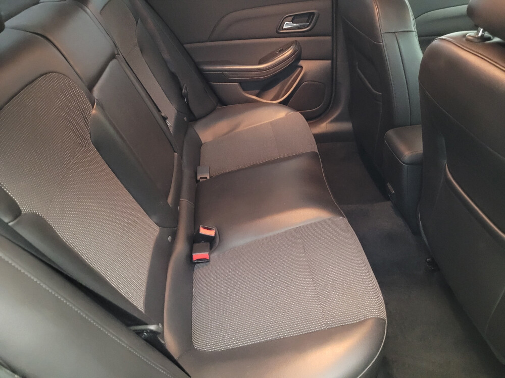 2015 Chevrolet Malibu in Pittsburgh, PA 15237 - 18061416 19