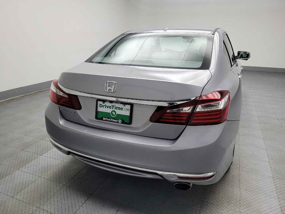 2016 Honda Accord in Lombard, IL 60148 - 18061442 7