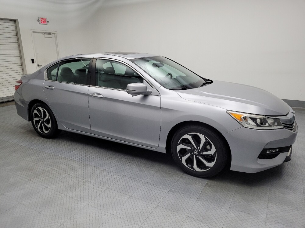 2016 Honda Accord in Lombard, IL 60148 - 18061442 11