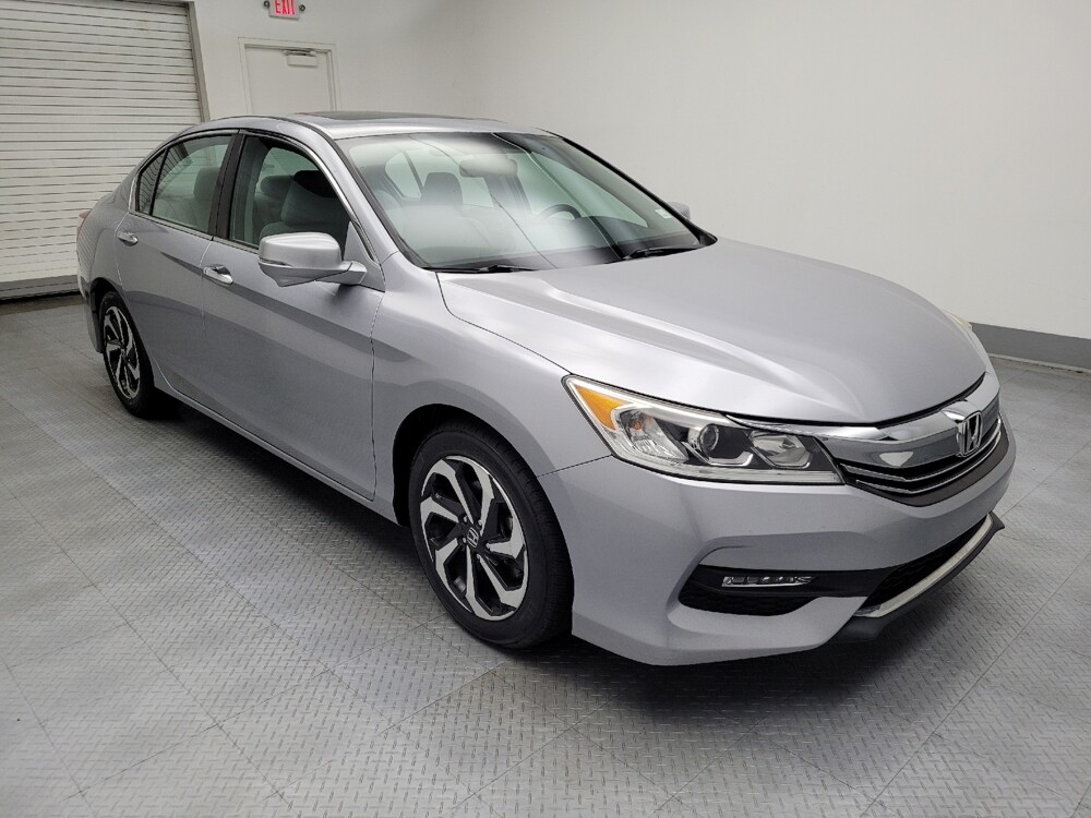 2016 Honda Accord in Lombard, IL 60148 - 18061442 13