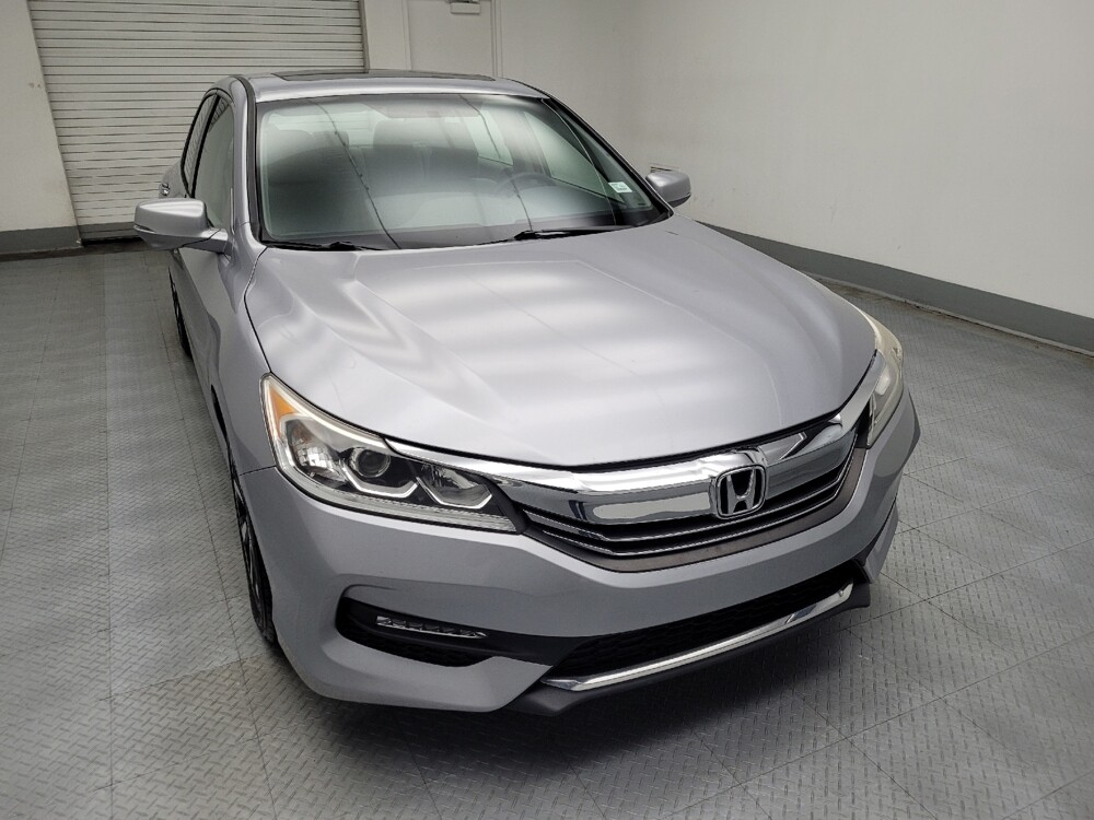 2016 Honda Accord in Lombard, IL 60148 - 18061442 14