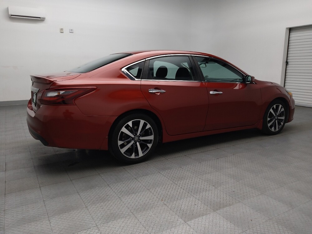 2017 Nissan Altima in Fort Worth, TX 76116 - 18061450 10