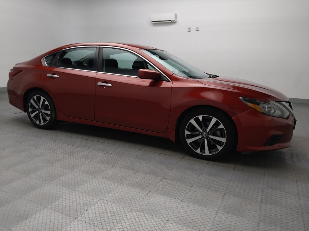 2017 Nissan Altima in Fort Worth, TX 76116 - 18061450 11