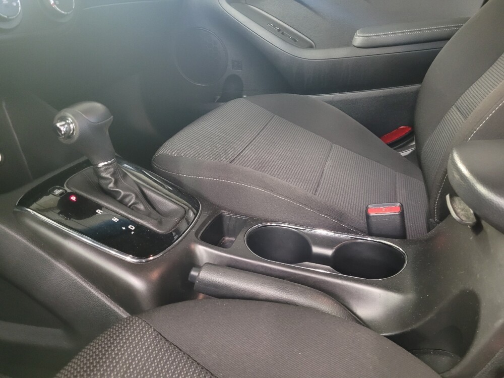 2018 Kia Forte in Tallahassee, FL 32304 - 18061461 26