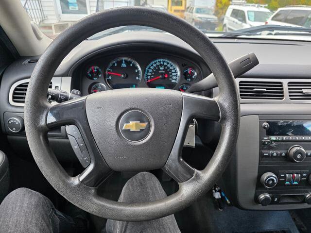 2014 Chevrolet Tahoe in Blauvelt, NY 10913 - 18061542 13