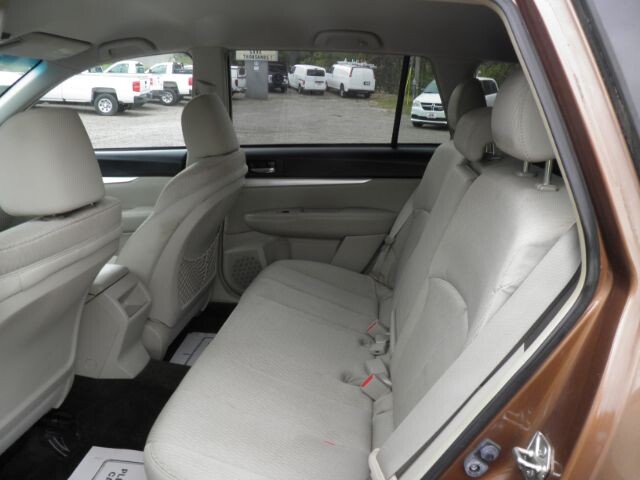 2012 Subaru Outback in Barton, MD 21521 - 18061551 4