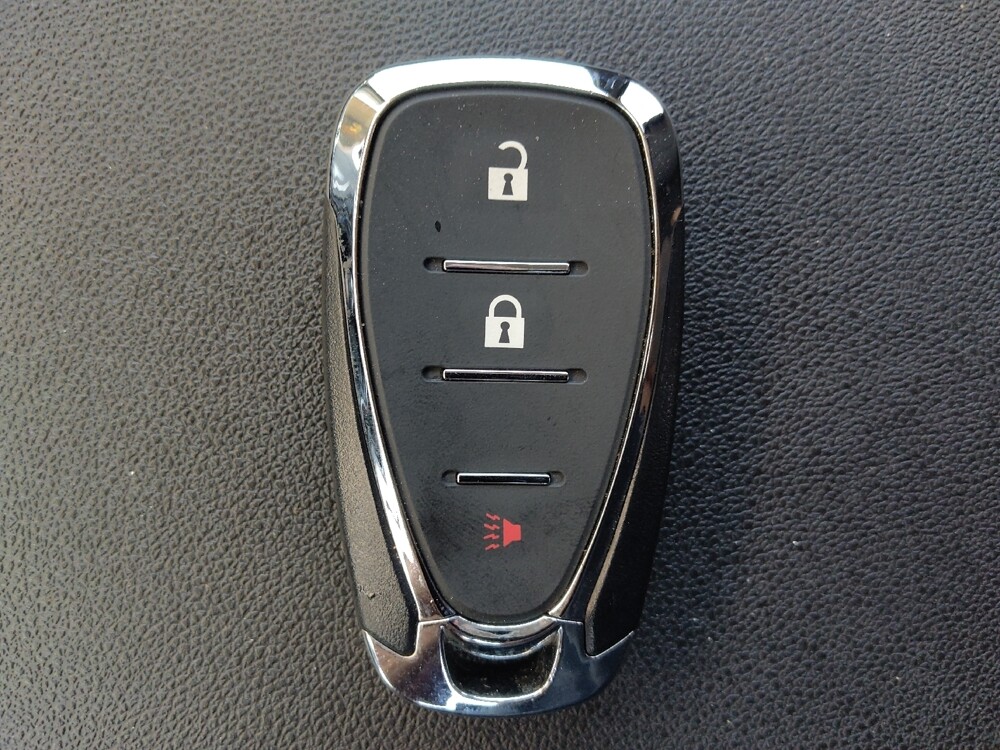 2018 Chevrolet Equinox in Stone Mountain, GA 30083 - 18061585 32