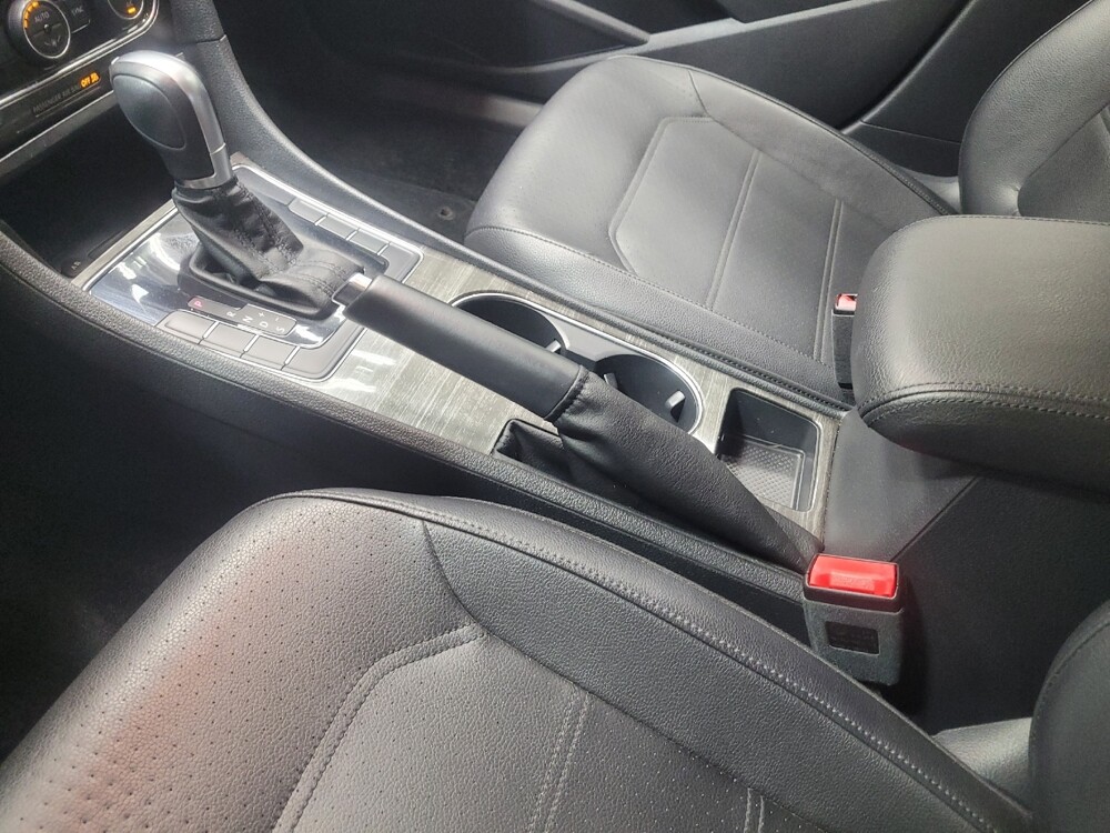 2016 Volkswagen Passat in Greenville, NC 27834 - 18061658 26