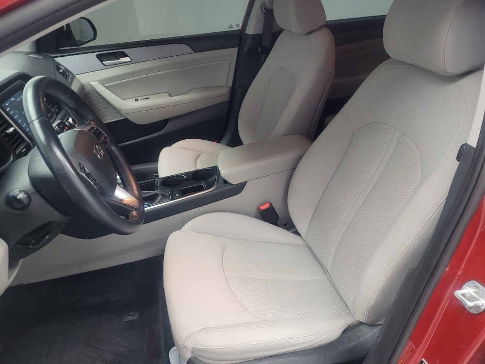 2018 Hyundai Sonata in Madison, TN 37115 - 18061667 17
