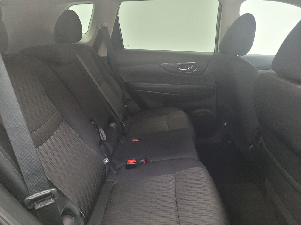 2019 Nissan Rogue in Madison, TN 37115 - 18061670 19