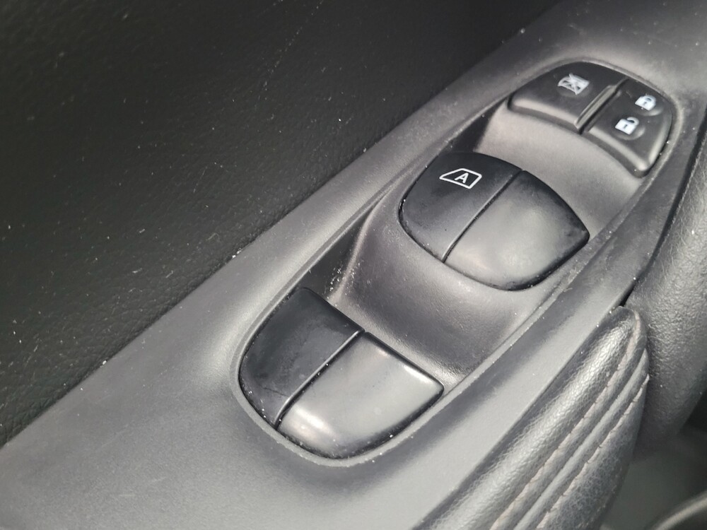 2019 Nissan Rogue in Madison, TN 37115 - 18061670 27