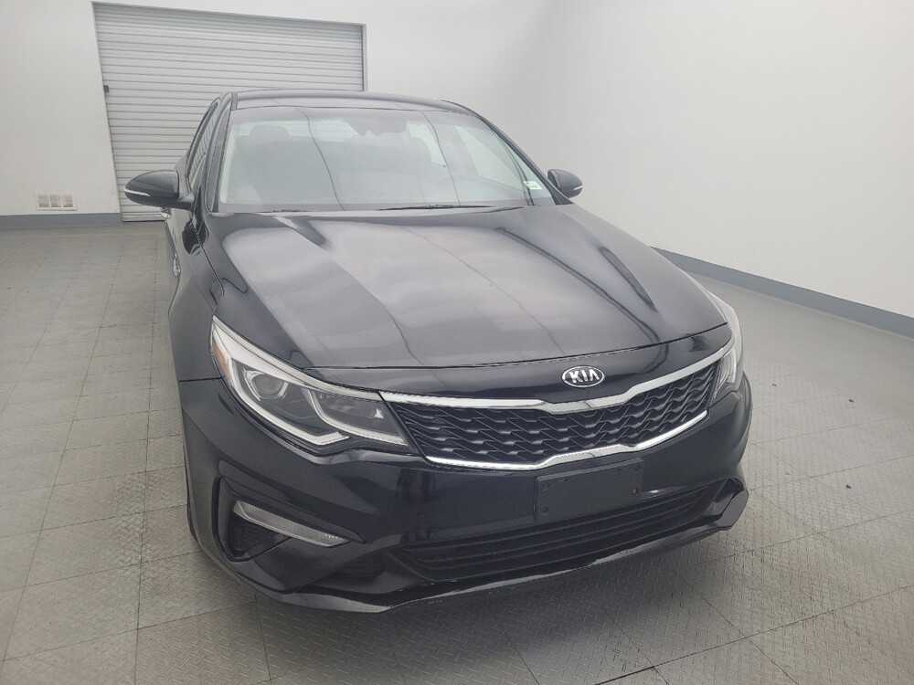 2019 Kia Optima in Live Oak, TX 78233 - 18061674 14