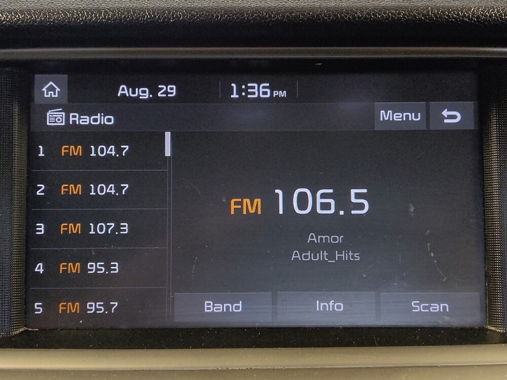 2019 Kia Optima in Live Oak, TX 78233 - 18061674 25