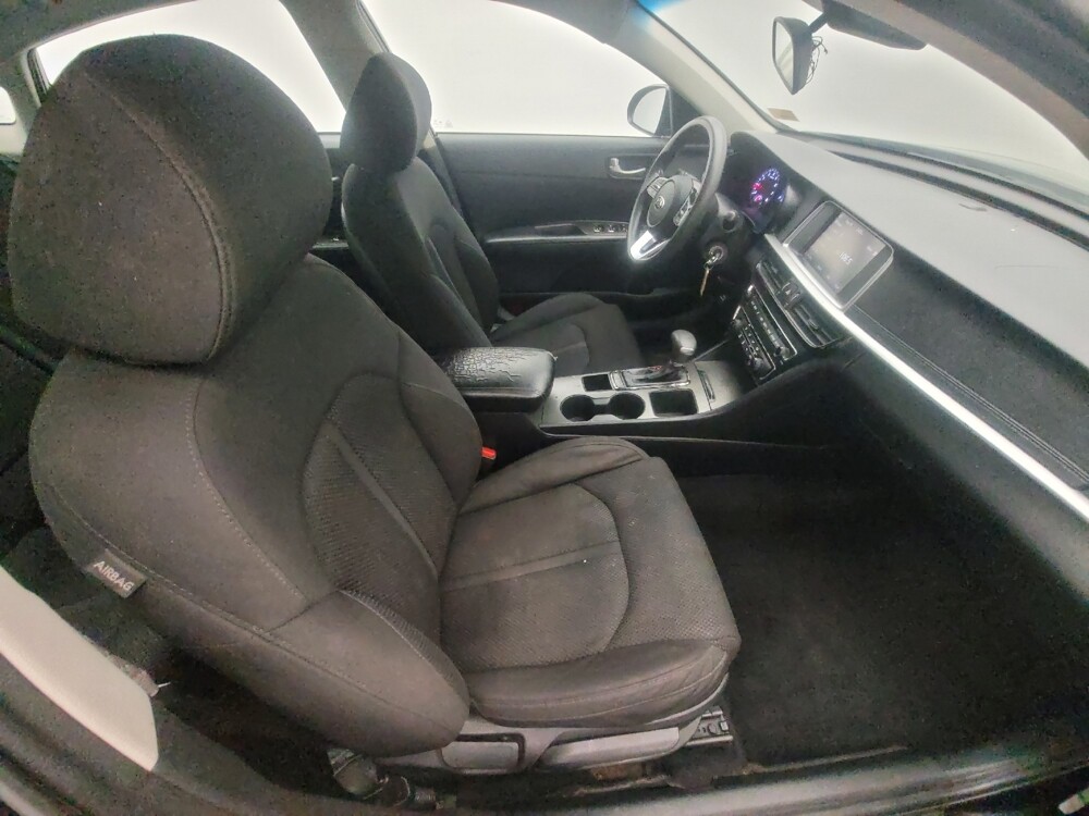 2019 Kia Optima in Live Oak, TX 78233 - 18061674 21