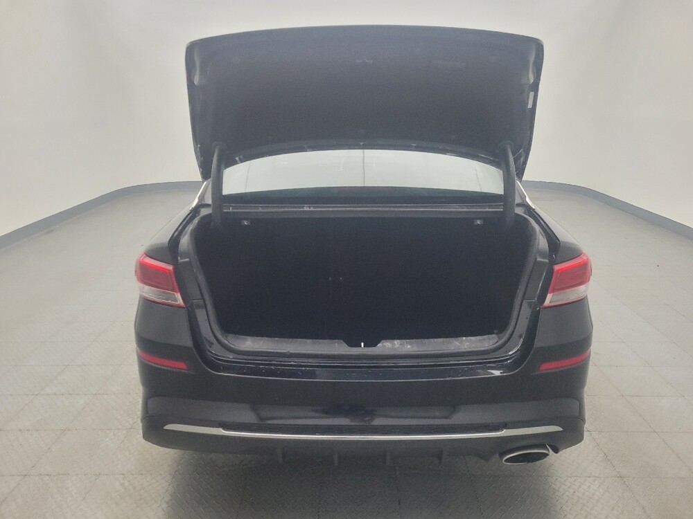 2019 Kia Optima in Live Oak, TX 78233 - 18061674 29