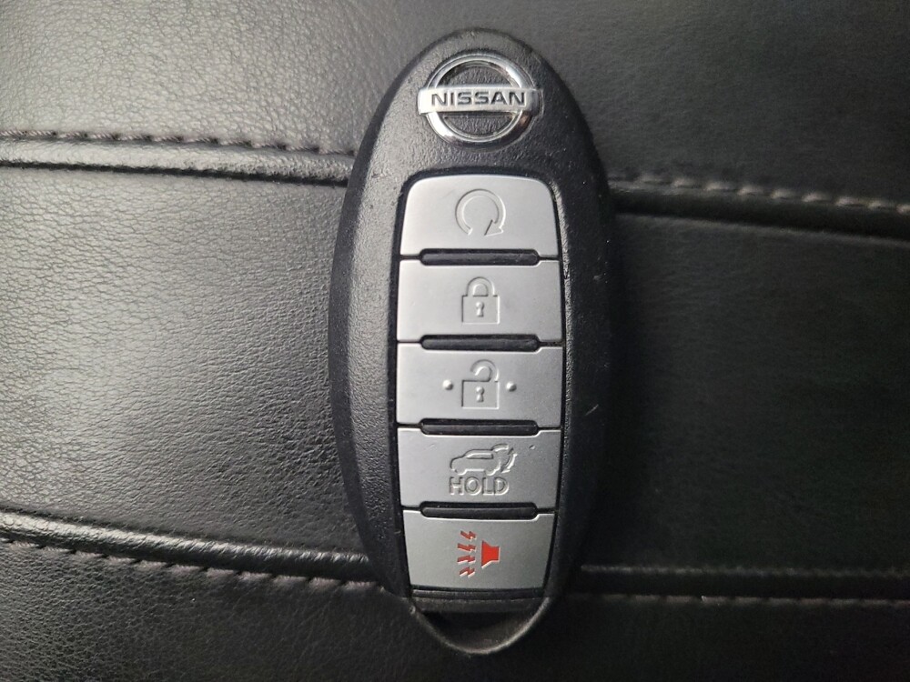 2018 Nissan Rogue in Live Oak, TX 78233 - 18061677 32