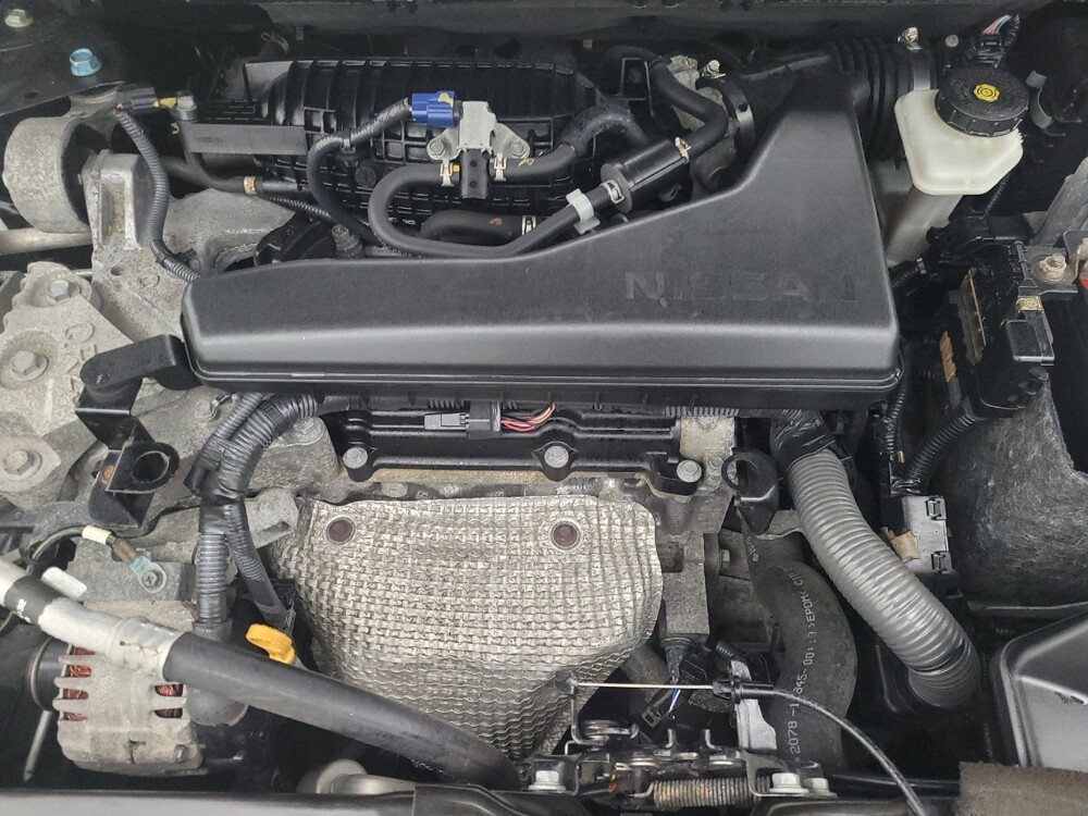 2018 Nissan Rogue in Live Oak, TX 78233 - 18061677 30