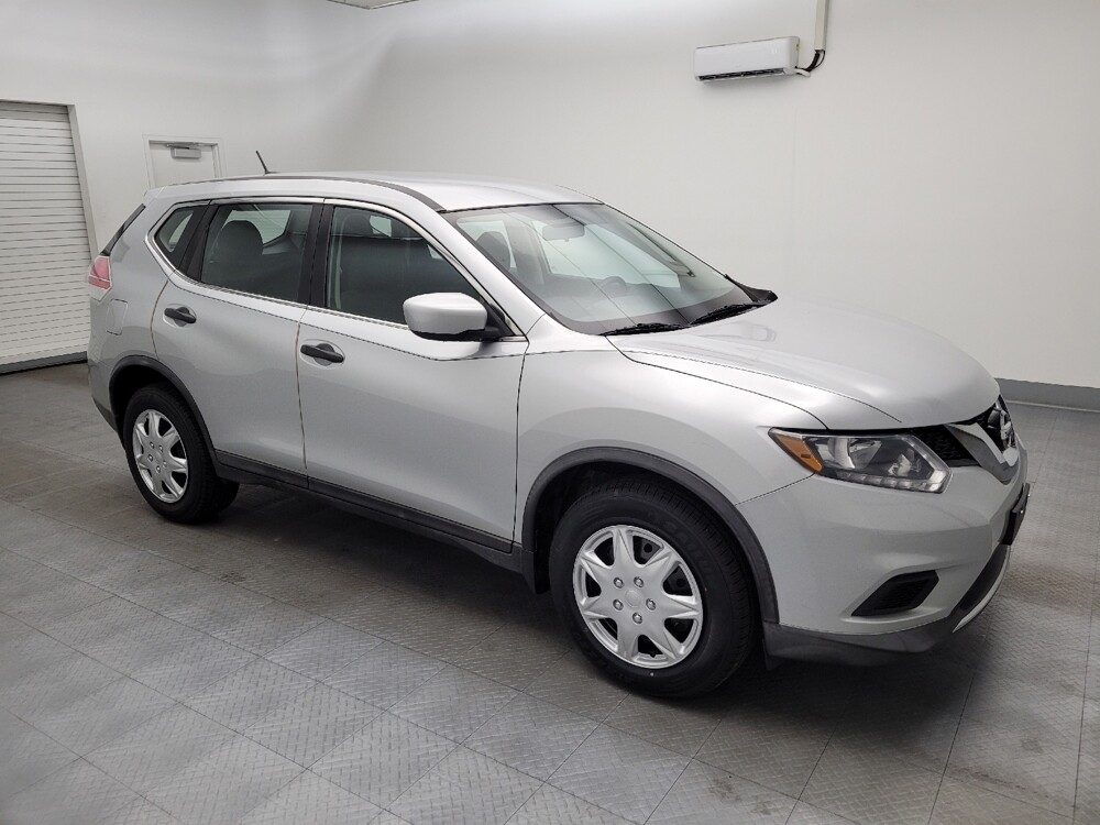 2016 Nissan Rogue in Toledo, OH 43617 - 18061729 11