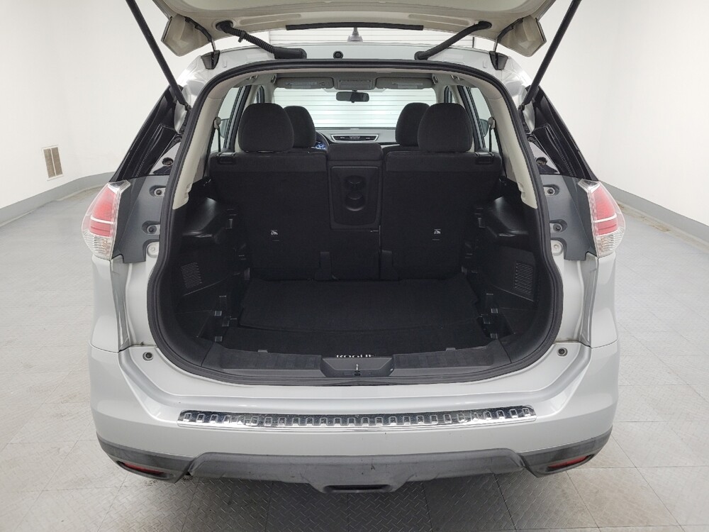 2016 Nissan Rogue in Toledo, OH 43617 - 18061729 29