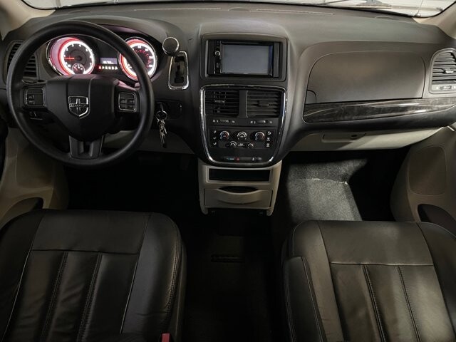 2013 Dodge Grand Caravan in Conyers, GA 30094 - 18061821 16