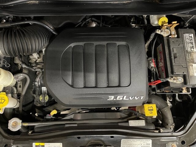 2013 Dodge Grand Caravan in Conyers, GA 30094 - 18061821 10