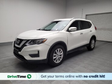 2017 Nissan Rogue in Riverside, CA 92504