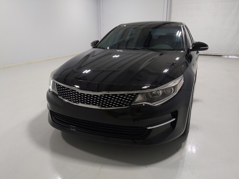 2018 Kia Optima in Columbus, OH 43228 - 18061878 15