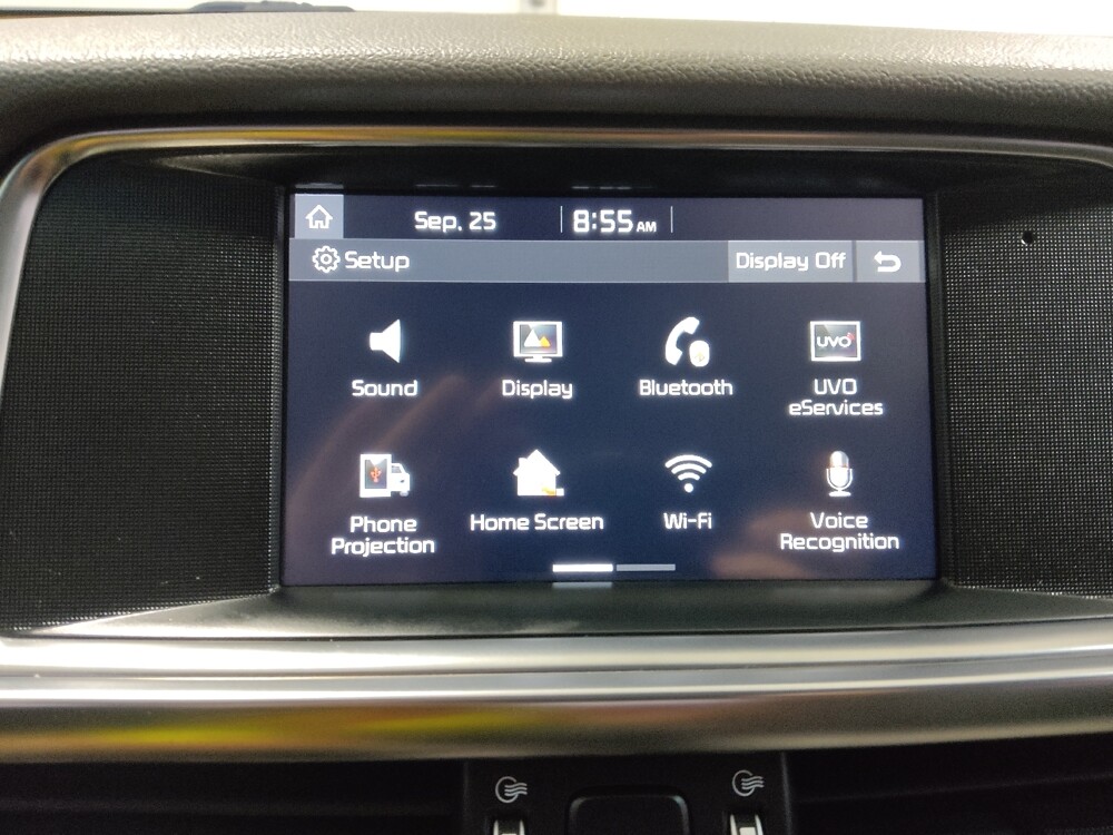 2018 Kia Optima in Columbus, OH 43228 - 18061878 25