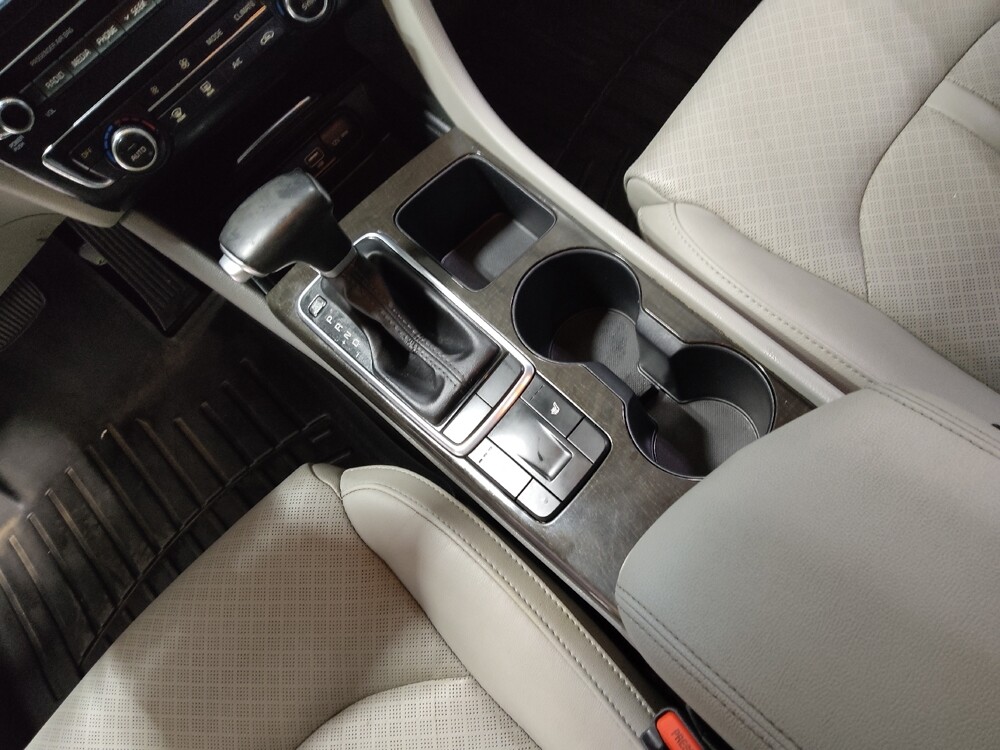 2018 Kia Optima in Columbus, OH 43228 - 18061878 26