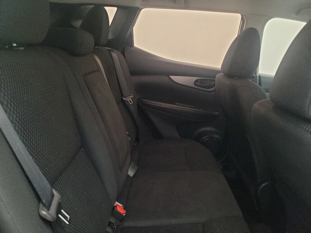 2018 Nissan Rogue Sport in Lakeland, FL 33815 - 18061930 19