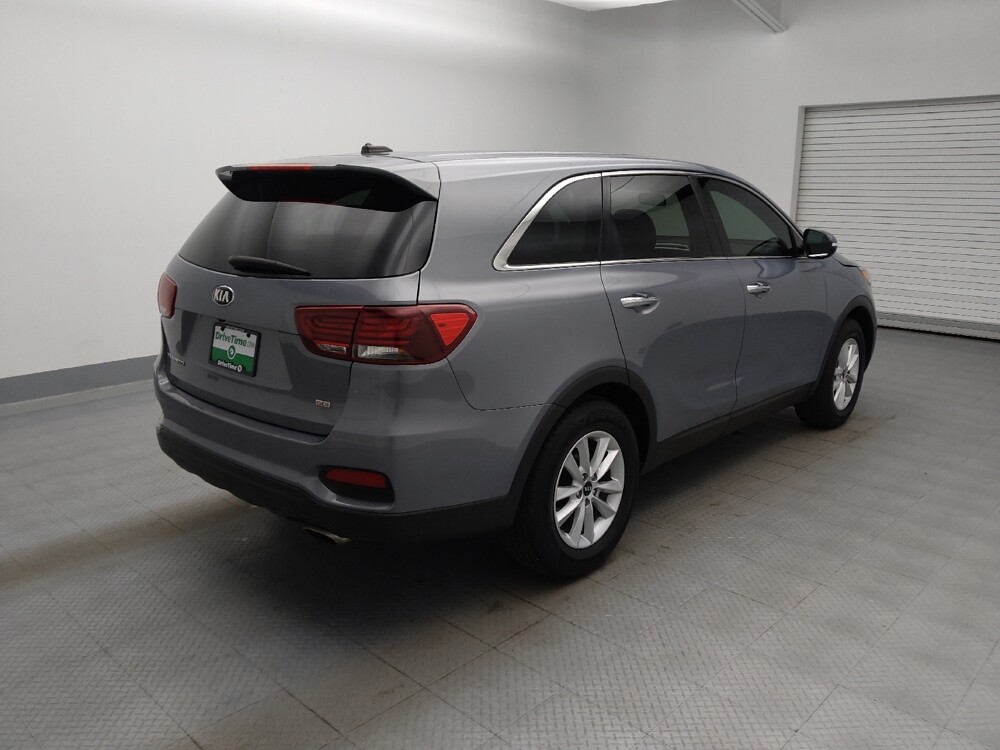 2020 Kia Sorento in Lakewood, CO 80215 - 18061980 9