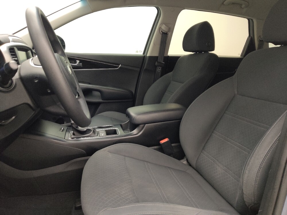 2020 Kia Sorento in Lakewood, CO 80215 - 18061980 17