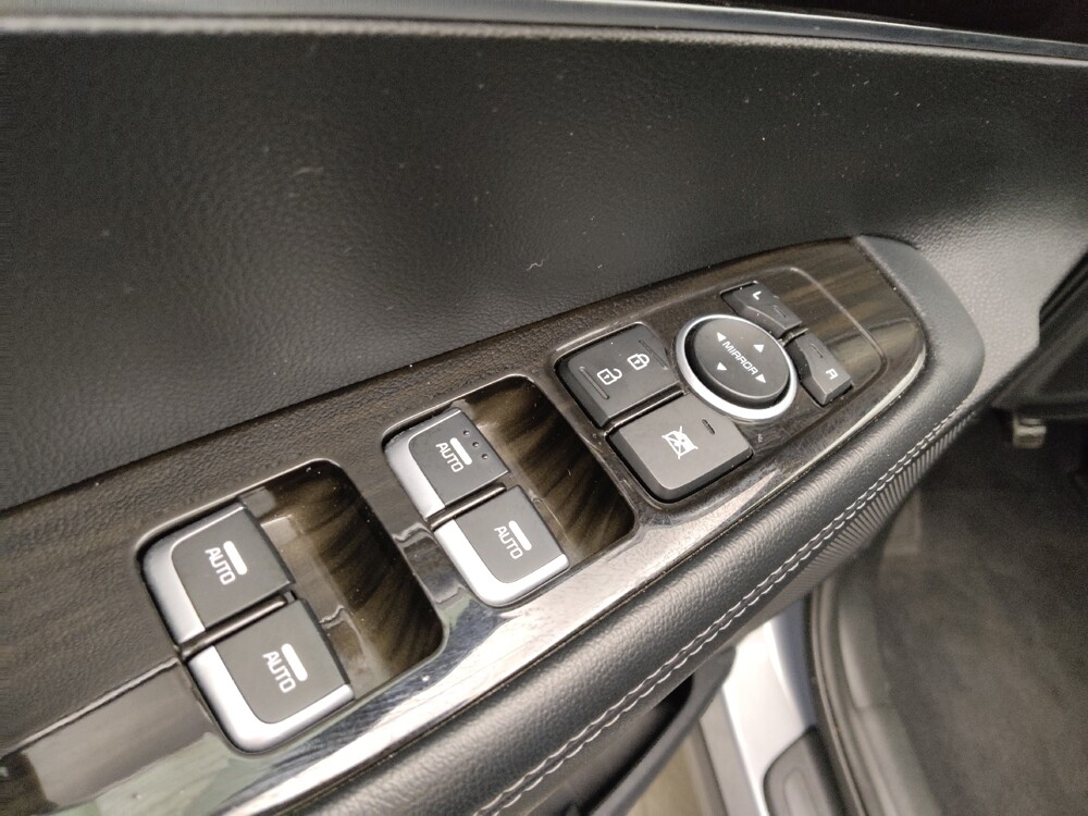 2020 Kia Sorento in Lakewood, CO 80215 - 18061980 27