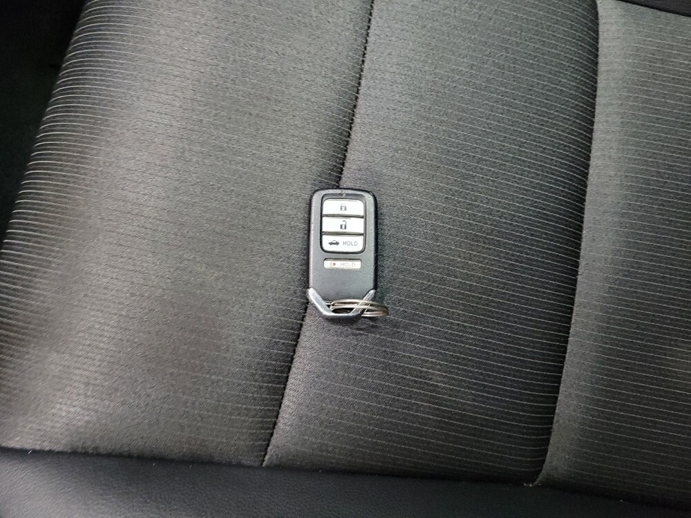 2019 Honda Accord in Pittsburgh, PA 15237 - 18062035 32