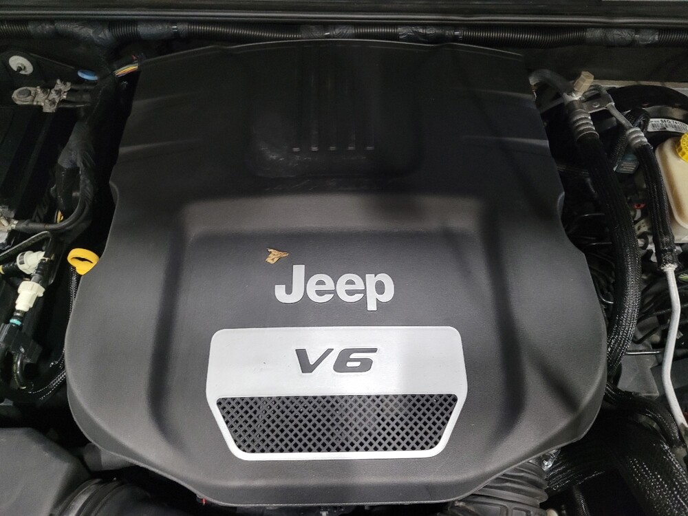 2016 Jeep Wrangler in Glen Burnie, MD 21061 - 18062041 30