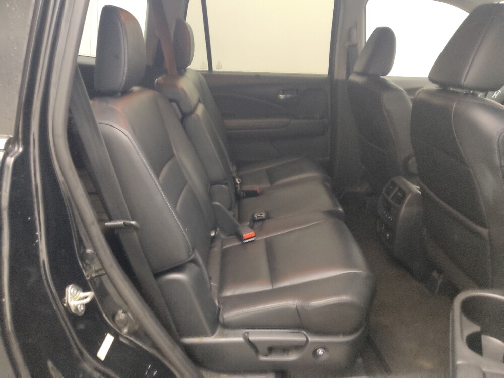 2016 Honda Pilot in St. Louis, MO 63125 - 18062052 19