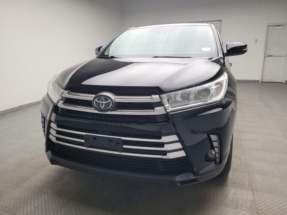 2019 Toyota Highlander in Eastpointe, MI 48021 - 18062062 15