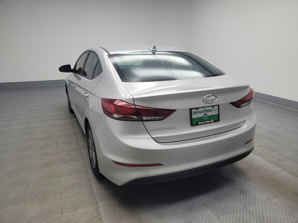 2018 Hyundai Elantra in Indianapolis, IN 46219 - 18062065 6