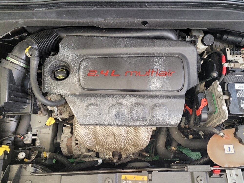 2019 Jeep Renegade in Columbus, OH 43228 - 18062099 30