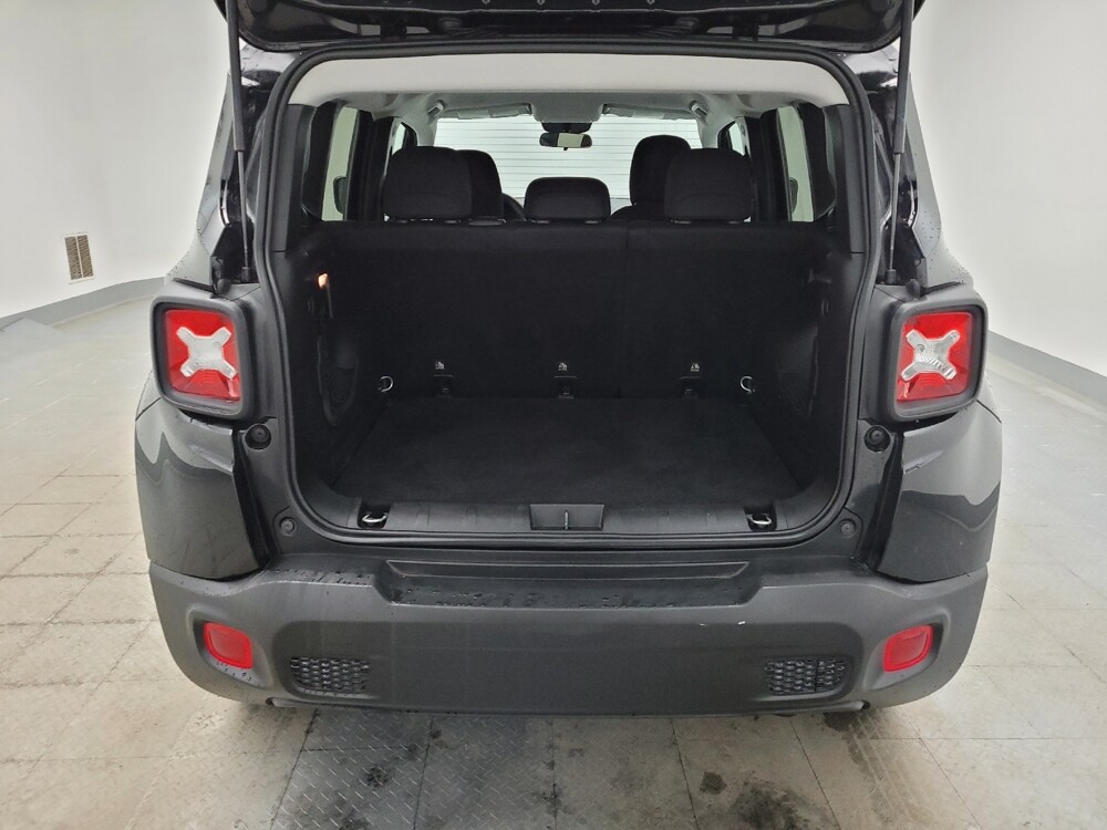2019 Jeep Renegade in Columbus, OH 43228 - 18062099 29