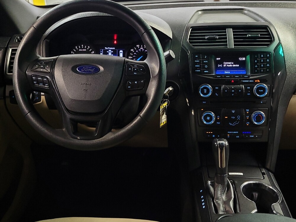 2016 Ford Explorer in Tampa, FL 33619 - 18062102 22