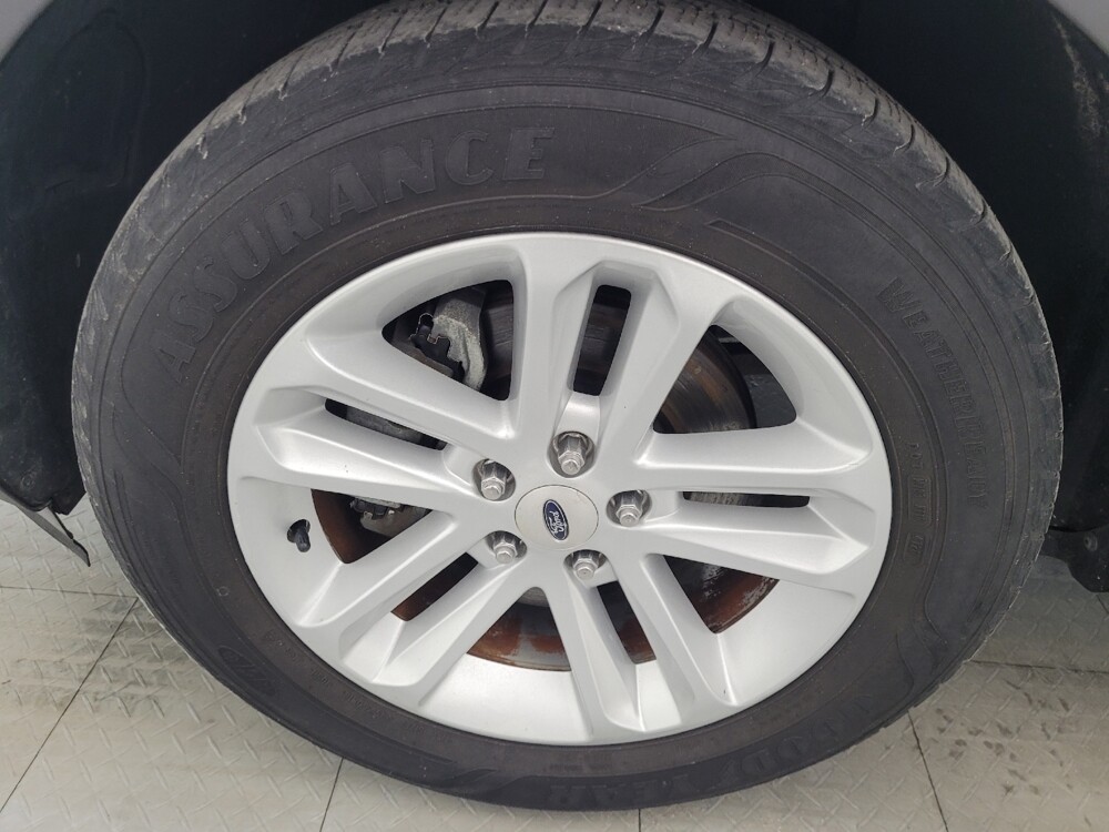 2016 Ford Explorer in Tampa, FL 33619 - 18062102 31