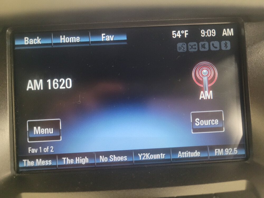 2017 Chevrolet Equinox in Charleston, SC 29414 - 18062138 25