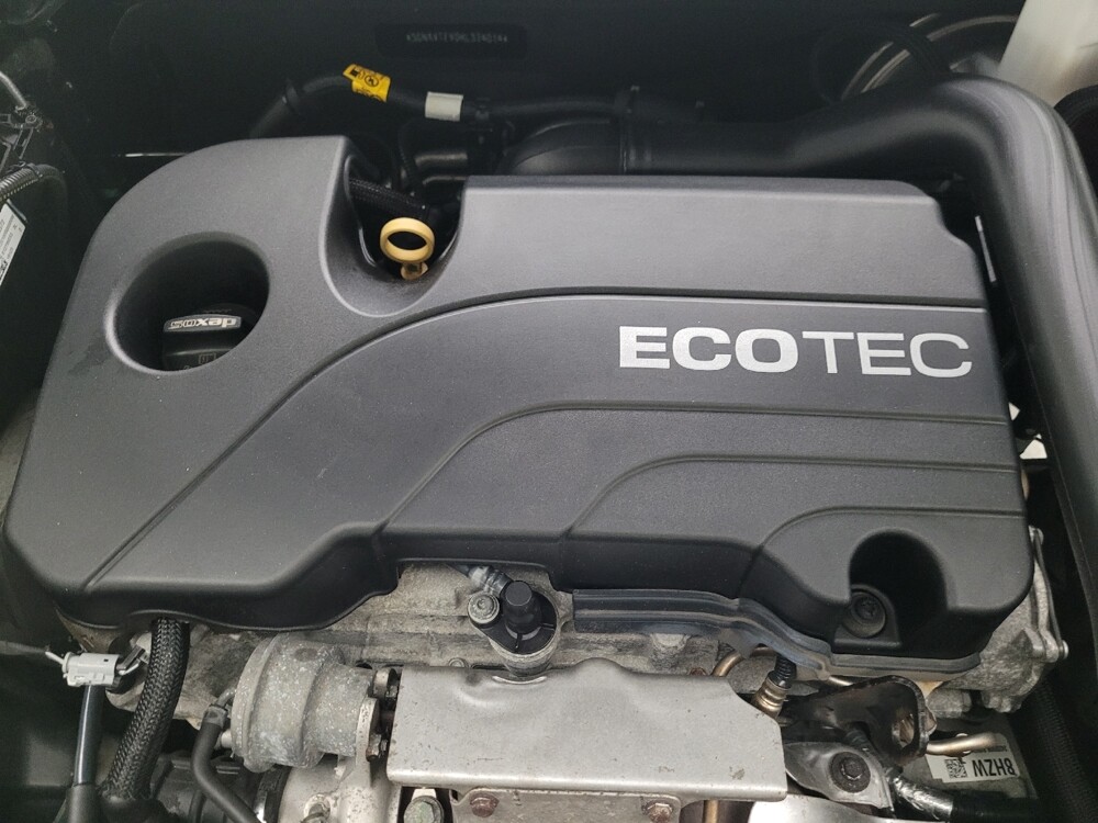 2019 Chevrolet Equinox in Eastpointe, MI 48021 - 18062142 30