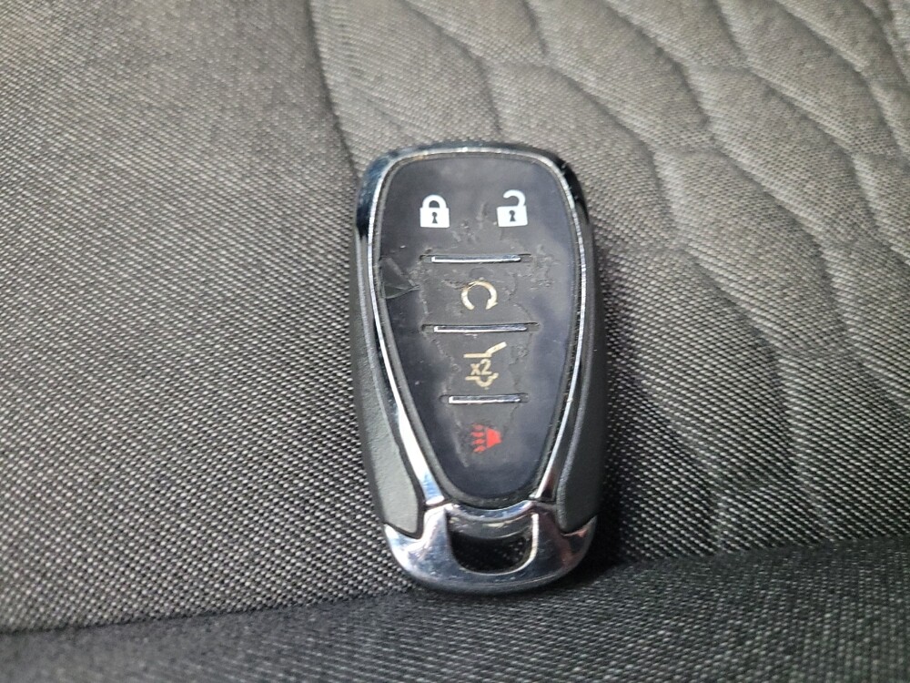 2019 Chevrolet Equinox in Eastpointe, MI 48021 - 18062142 32