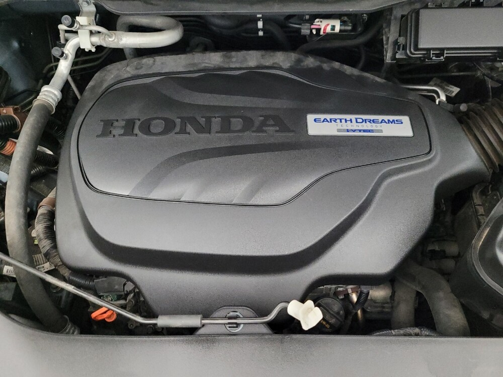 2017 Honda Pilot in Phoenix, AZ 85015 - 18062206 30