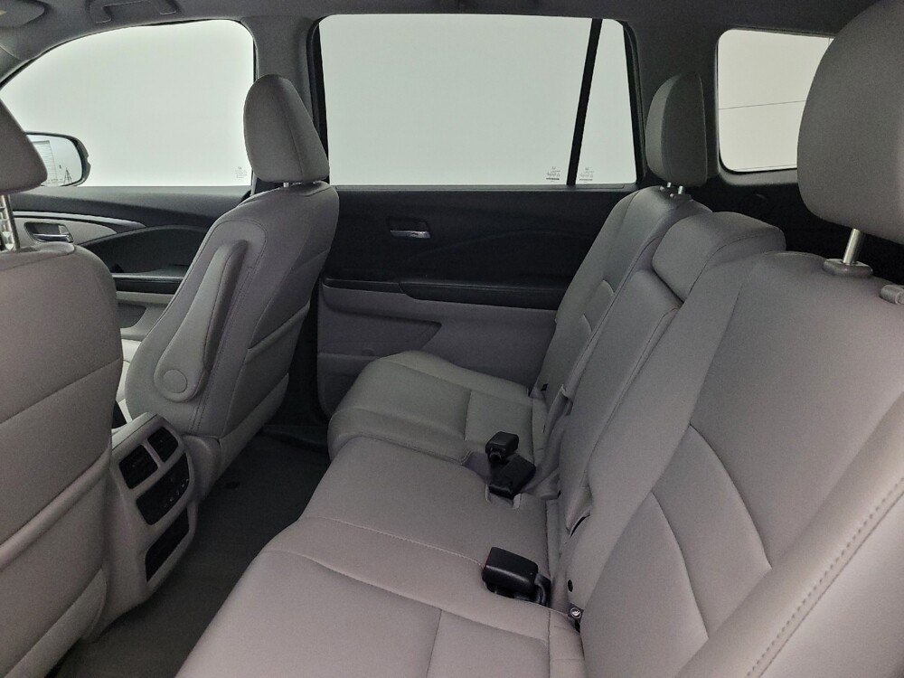 2017 Honda Pilot in Phoenix, AZ 85015 - 18062206 18